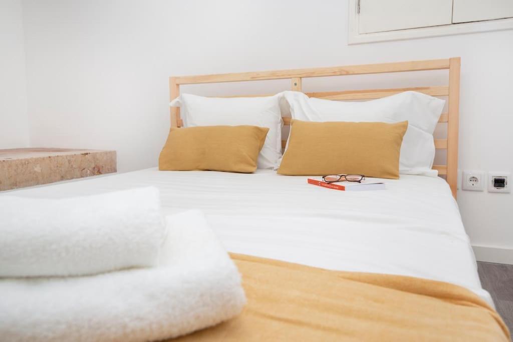 Santa Marta Cozy Apt W/ Ac Lissabon Exterior foto