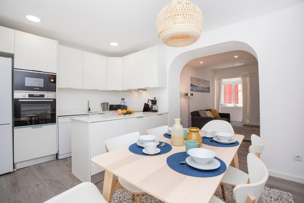 Santa Marta Cozy Apt W/ Ac Lissabon Exterior foto