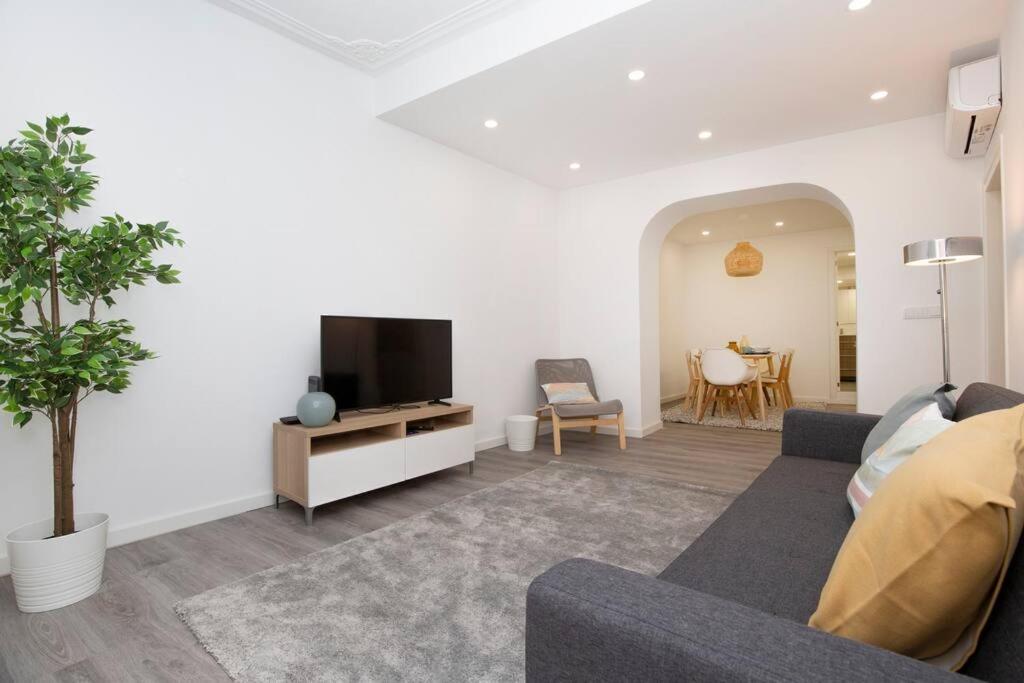 Santa Marta Cozy Apt W/ Ac Lissabon Exterior foto